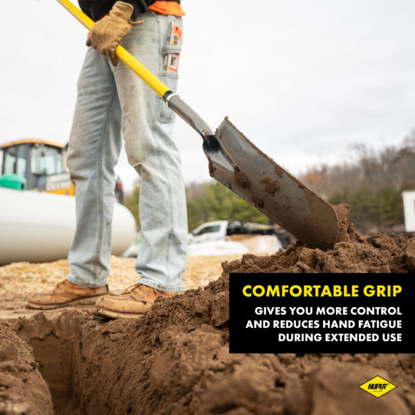 NUPLA® Sharp Shooter Drain Spade with 14 Gauge Blade and 48 in Classic Fiberglass Handle - Image 3